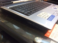 免费升级2GB内存 华硕F8游戏本6899元