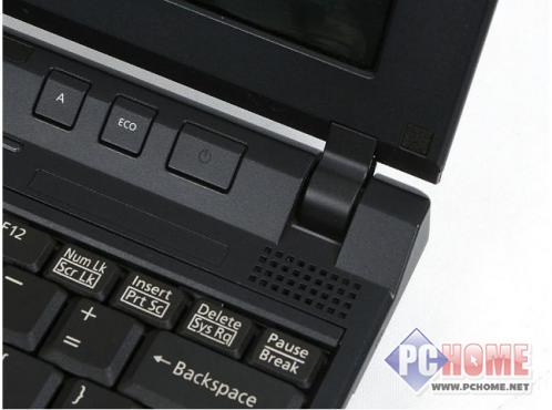 点击查看本文图片 富士通 LifeBook P7230-AC905S0D1 - 男人的榜样 超长时间续航笔记本推荐