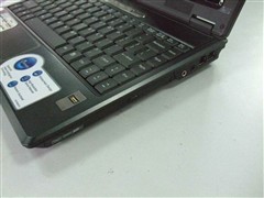 主推12寸商务本本 华硕F9只售7499元