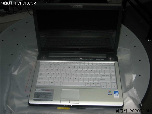 酷睿2双核HD独显 东芝M212清仓报6800