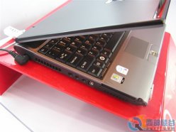 仅重1.7KG 富士通S6311笔记本11388元 