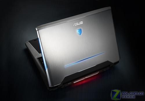 双X7800处理器 华硕最强游戏本G70S图赏 