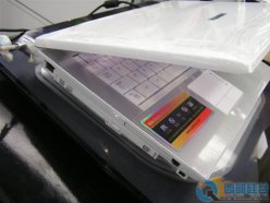 13.3英寸显示 三星Q70白色本现7299元
