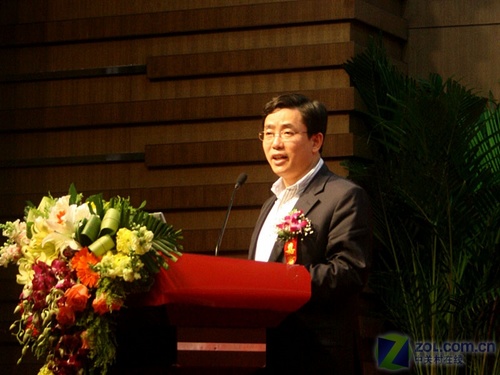 雄心称霸AMD平台 直击映泰T-Power发布 雄心称霸AMD平台 直击映泰T-Power发布