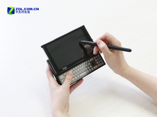 开始忘记笔记本 4款主流UMPC横向评测 