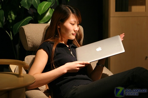 采湍濑之玄芝 MacBook Air美图赏析 