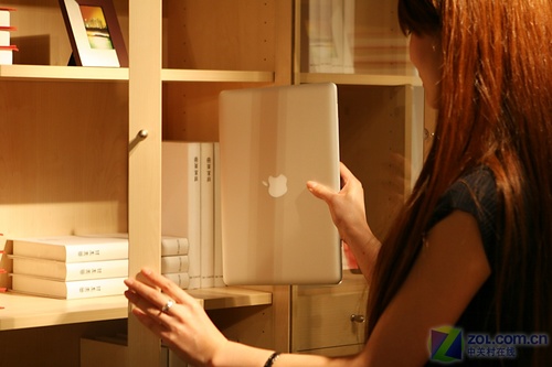 采湍濑之玄芝 MacBook Air美图赏析 