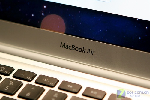 全国首发：MacBook Air精美外观评测 