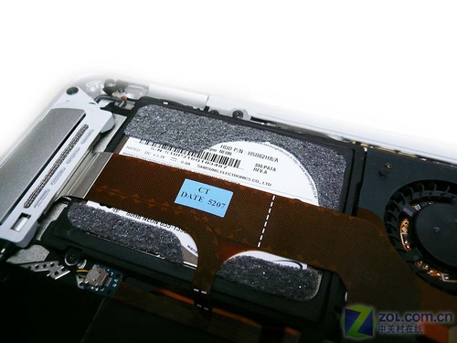 拆本办：拆解揭秘MacBook Air轻薄秘密 
