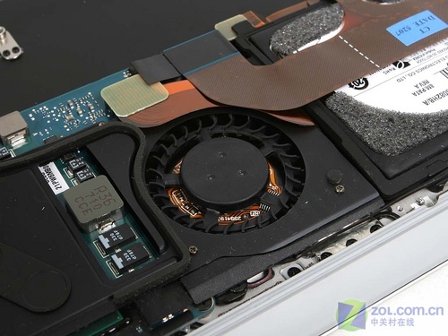 拆本办：拆解揭秘MacBook Air轻薄秘密 