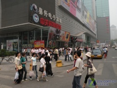 探访节日卖场 节后笔记本价格何去何从 