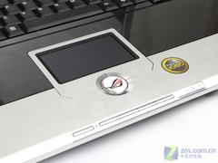 火星撞地球！两款17寸旗舰本正面对决 