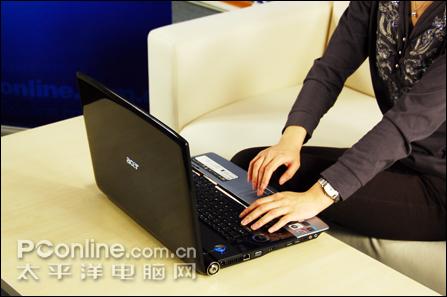 18英寸蓝光旗舰宏基8920G宝石本详测