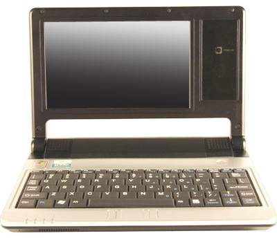 低价小本再添新品 法国版易PC亮相(图) 