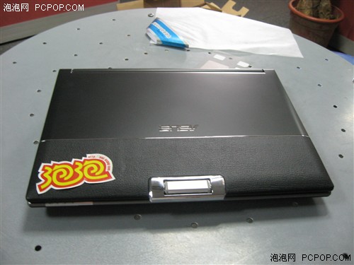 赠送大礼包 华硕F8真皮本京东仅6999