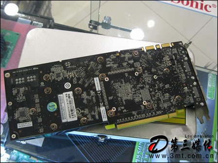太阳花显卡: AIC原厂9800GTX到货 高端硬件玩家选购