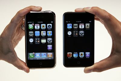 科技时代_中移动可能先推2G版iPhone(图)