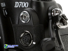 尼康D700 