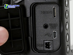 尼康D700 