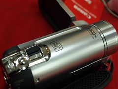 最新双模存储DV 佳能FS100性价比不错