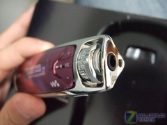 双重降噪+急速充电 索尼S706F降价热销 