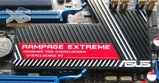 华硕玩家国度X48 Rampage Exreme细节尽览