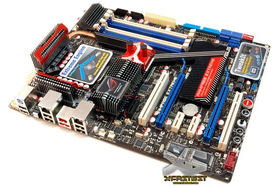华硕玩家国度X48 Rampage Exreme细节尽览