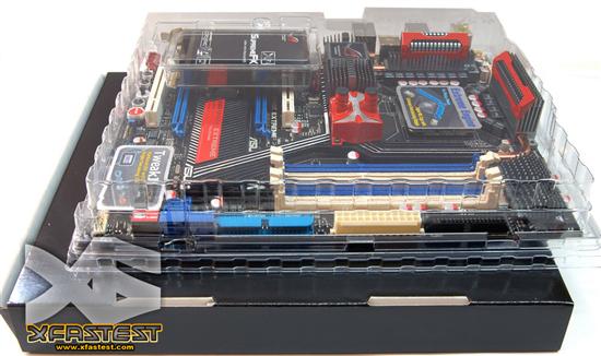 华硕玩家国度X48 Rampage Exreme细节尽览