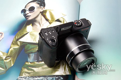Kodak z8612