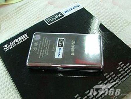 轻松实现甩动换歌2GB台电M23售299元
