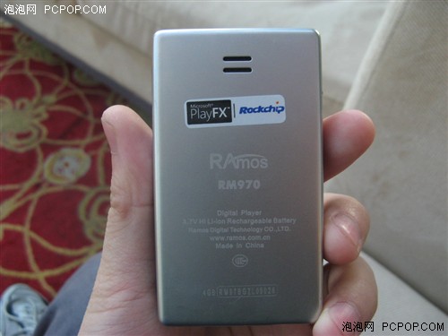 真宽屏RMVB播放 蓝魔RM970明日再到货