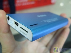 4GB售499元 艾诺再出RMVB直播机S100 4GB售499元 艾诺再出RMVB直播机S100