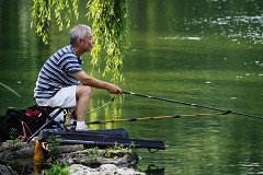 全国首发 佳能单反新丁1000D深度详测