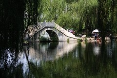 全国首发 佳能单反新丁1000D深度详测