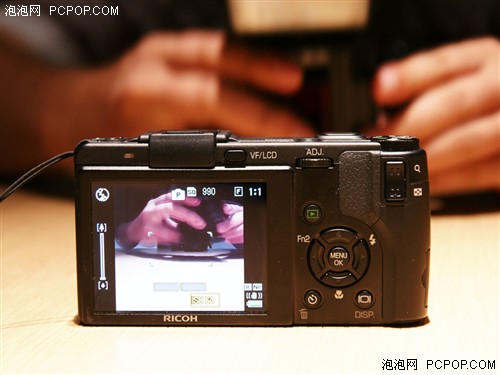 为专业人士打造的小DC&nbsp;理光GX200评测