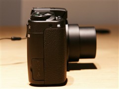 为专业人士打造的小DC&nbsp;理光GX200评测