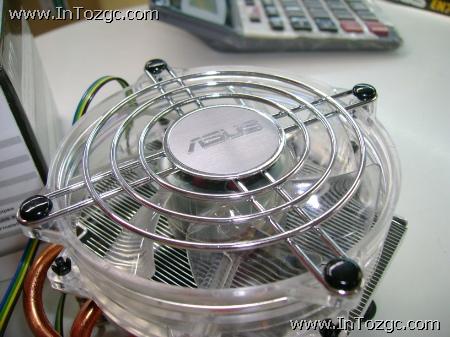 闪耀登场!华硕V72新品Intel平台散热器