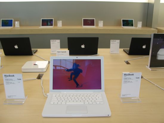苹果在华首家Apple Store零售店7月19日北京开业