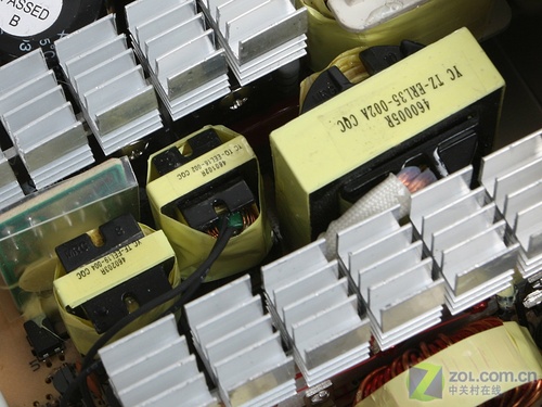 炮轰入门市场 评金河田2.31版传奇电源 炮轰入门市场 评金河田2.31版传奇电源
