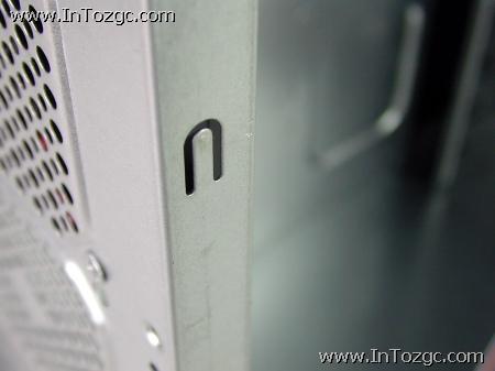 华硕 V8 机箱