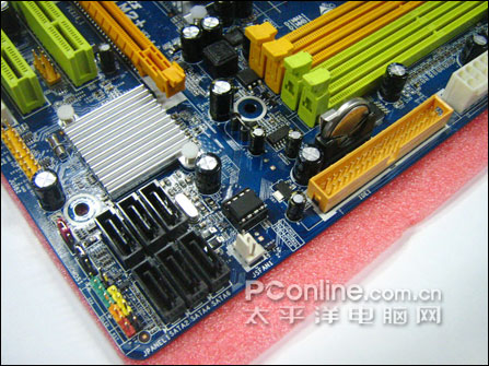 映泰 TA780G-M2 映泰 TA780G-M2
