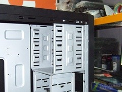 专为百姓设计 惠科1035R机箱只售180元 