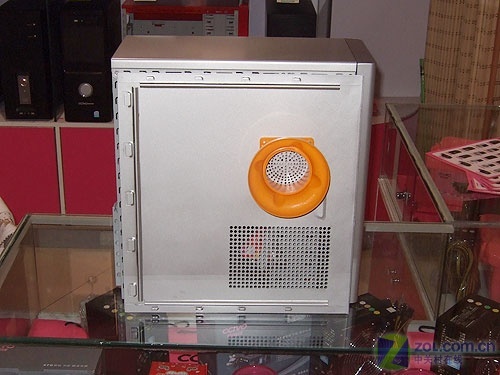 买机箱送DV 新战线新动2003机箱198元 买机箱送DV 新战线新动2003机箱198元