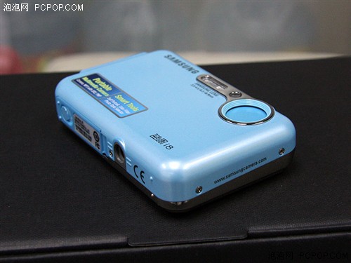 时尚轻便的旅游相机&nbsp;三星i8低价上市