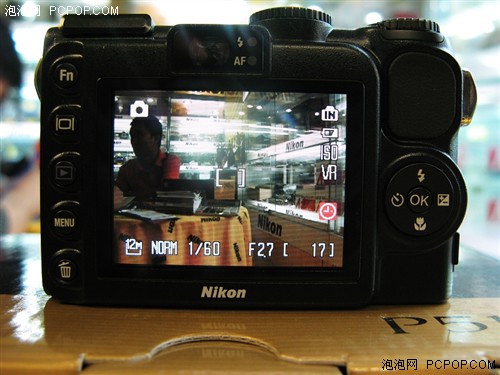 不买别后悔！尼康P5100推出超值套装