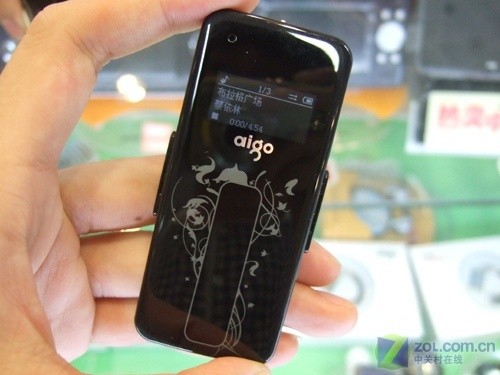 A6   1GB：329元   2GB：369元 