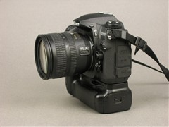 三洋VS品胜！谁的电池能让单反跑更远