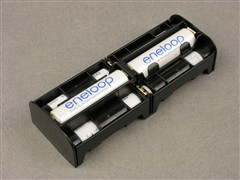 三洋VS品胜！谁的电池能让单反跑更远