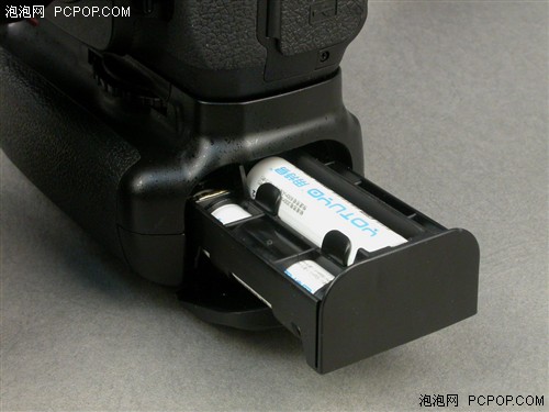 三洋VS品胜！谁的电池能让单反跑更远