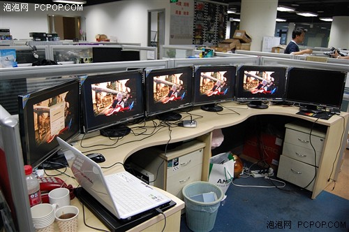 像U盘一样方便!华硕LCD多屏显示评测